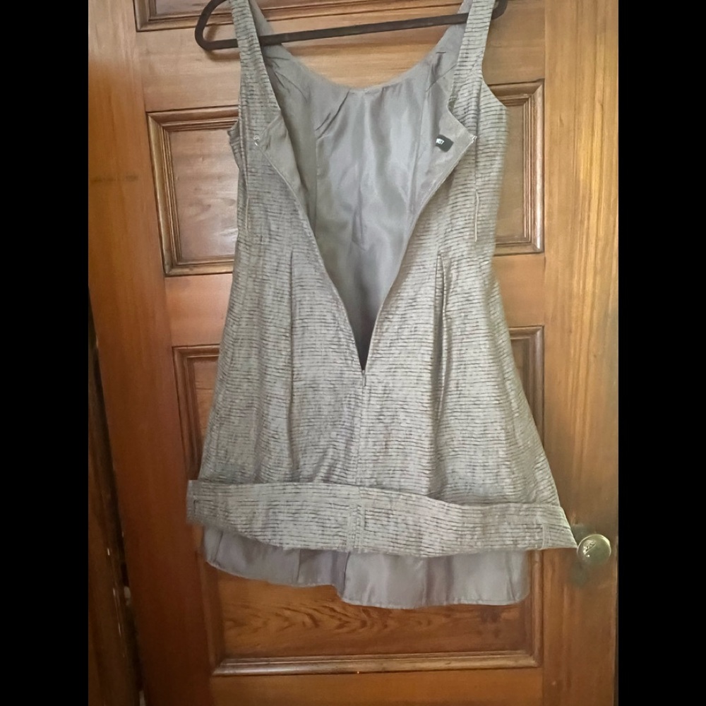 Nine West size 6 Scooped Neckline Sundress - Picture 3 of 8